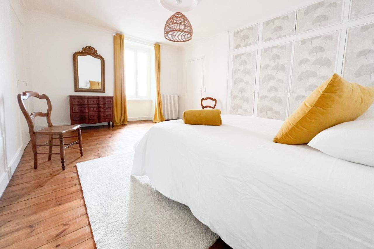 Chez Jeannette, Appartement Entre Centre Et Plages กงการ์โน ภายนอก รูปภาพ