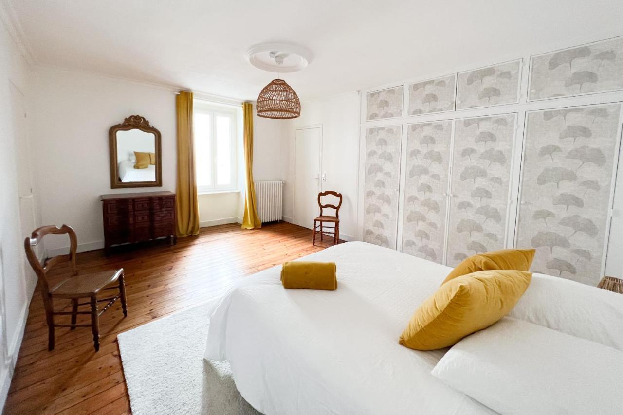 Chez Jeannette, Appartement Entre Centre Et Plages กงการ์โน ภายนอก รูปภาพ