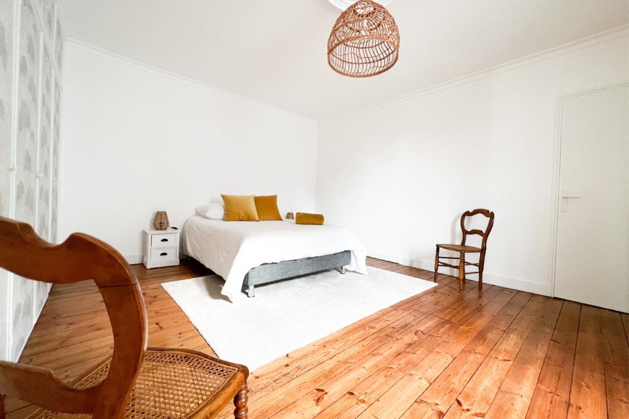 Chez Jeannette, Appartement Entre Centre Et Plages กงการ์โน ภายนอก รูปภาพ
