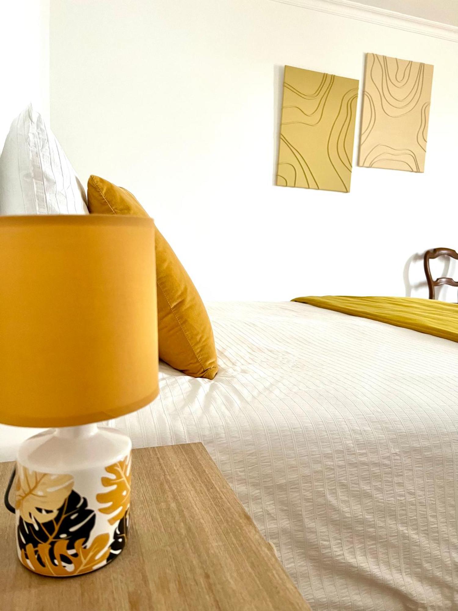Chez Jeannette, Appartement Entre Centre Et Plages กงการ์โน ภายนอก รูปภาพ